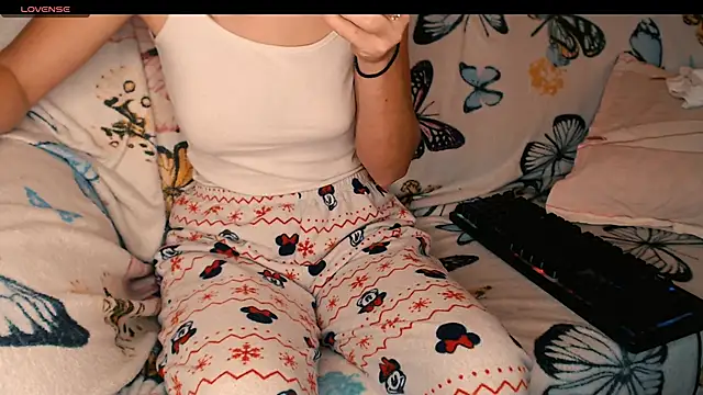 Snapshot of Perversdemlni chatting on 11-22-25, 11:31 Perversdemlni online show from 11-22-25, 11:31