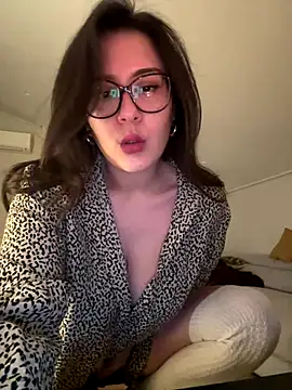 Its Jade online show from 12-02-25, 11:04