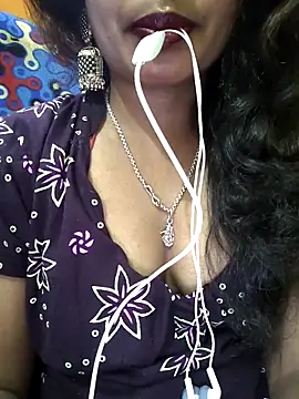 Snapshot of jasss-11 chatting on 12-14-25, 06:56 jasss-11 online show from 12-14-25, 06:56