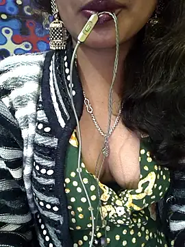 Snapshot of jasss-11 chatting on 02-06-26, 06:33 jasss-11 online show from 02-06-26, 06:33