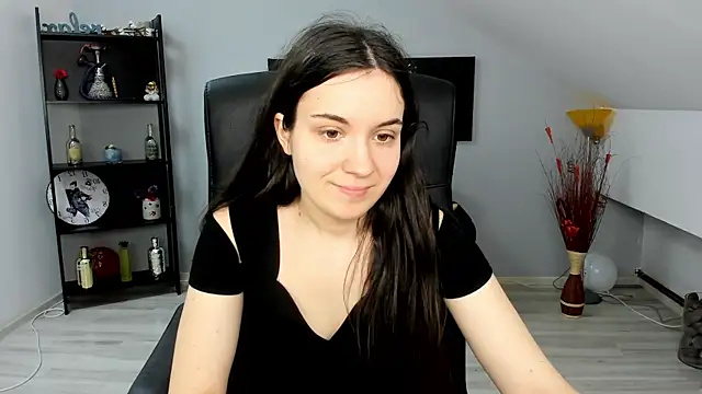 Snapshot of MelissaWiliam chatting on 03-05-25, 12:11 MelissaWiliam online show from 03-05-25, 12:11