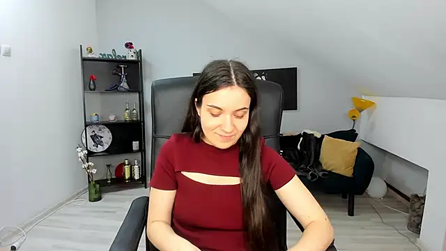 Snapshot of MelissaWiliam chatting on 03-20-25, 06:09 MelissaWiliam online show from 03-20-25, 06:09