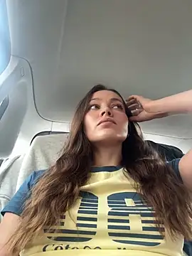 nicole111 online show from 10-05-25, 10:46