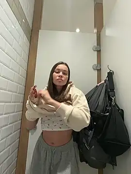 nicole111 online show from 11-05-25, 01:11