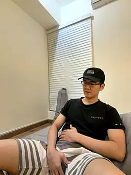 Snapshot of ori6 chatting on 01-11-26, 03:06 ori6 online show from 01-11-26, 03:06