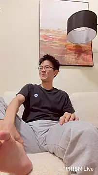 Snapshot of ori6 chatting on 04-04-26, 01:52 ori6 online show from 04-04-26, 01:52