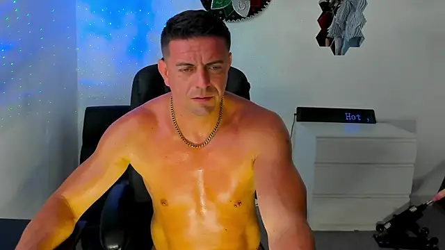 Snapshot of petr37pol chatting on 07-08-26, 01:37 petr37pol online show from 07-08-26, 01:37