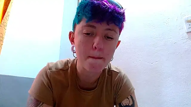 tomboyblue online show from 07-02-26, 07:42