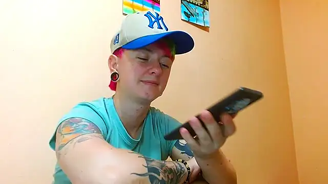tomboyblue online show from 07-23-26, 04:21