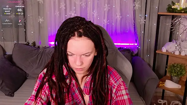 CoreyJane online show from 12-18-25, 05:57