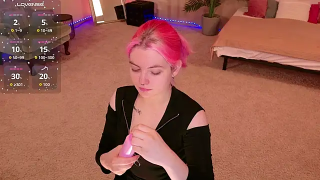 Lisa Adam online show from 07-21-26, 06:10