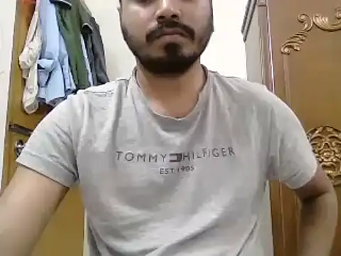 desiboyasif online show from 10-20-25, 04:51