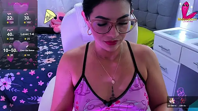 Snapshot of dahian_carter chatting on 01-05-25, 12:42 dahian carter online show from 01-05-25, 12:42