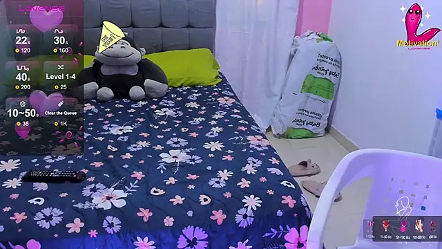 Snapshot of dahian_carter chatting on 01-13-25, 12:35 dahian carter online show from 01-13-25, 12:35