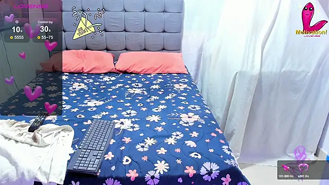 Snapshot of dahian_carter chatting on 01-21-25, 12:29 dahian carter online show from 01-21-25, 12:29