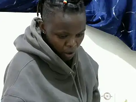 Snapshot of ebonyquinter chatting on 02-27-26, 07:03 ebonyquinter online show from 02-27-26, 07:03