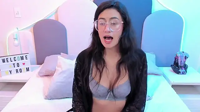 SophieGomez22 online show from 02-28-25, 05:26