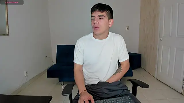 Ares Johnson online show from 09-19-25, 11:33