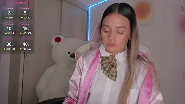 LittleSofia  online show from 12-20-24, 01:47