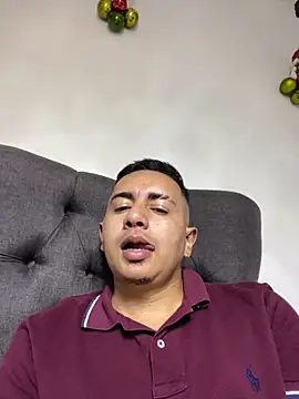 DanielGomez9 online show from 12-25-24, 03:18