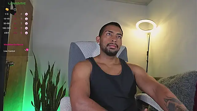 Couple muscle1 online show from 04-29-26, 02:21