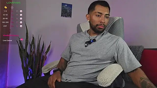 Couple muscle1 online show from 05-19-26, 11:11