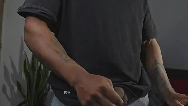 Couple muscle1 online show from 06-18-26, 02:32