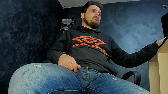 Snapshot of Master_Mark_Wayne chatting on 01-10-26, 08:32 Master Mark Wayne online show from 01-10-26, 08:32