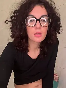 Snapshot of Strawberry_queen91 chatting on 01-16-26, 05:06 Strawberry queen91 online show from 01-16-26, 05:06