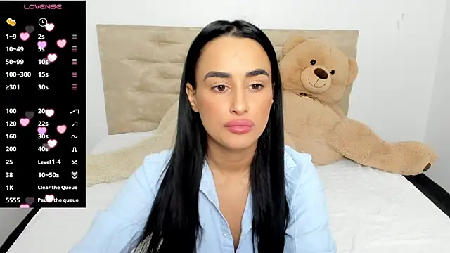 Snapshot of DarcieJane chatting on 12-14-24, 11:45 DarcieJane online show from 12-14-24, 11:45