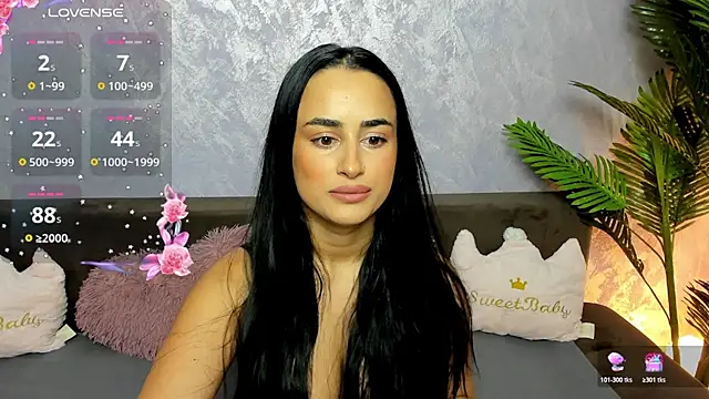 DarcieJane online show from 07-21-26, 08:33