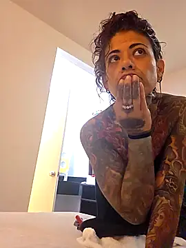 inkdbabz 33 online show from 09-27-25, 02:05