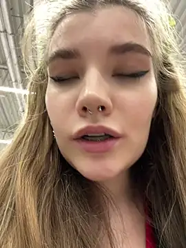 Snapshot of Holy_Tereza chatting on 12-29-24, 03:46 Holy Tereza online show from 12-29-24, 03:46