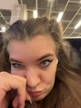 Holy Tereza online show from 04-25-26, 03:53
