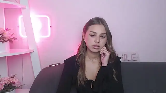 MilanaAngelAs online show from 09-15-25, 01:00