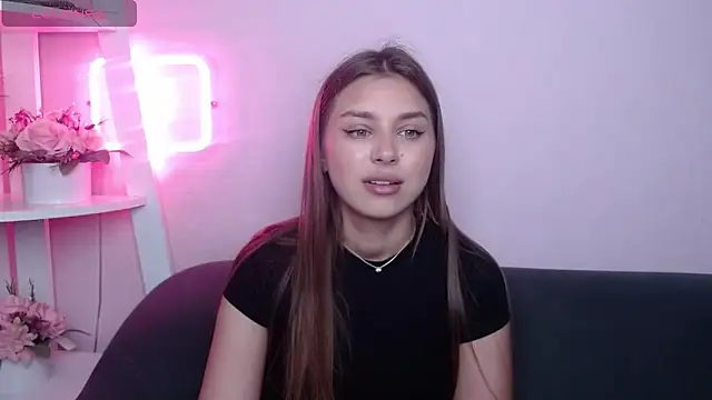 MilanaAngelAs online show from 06-11-26, 04:43