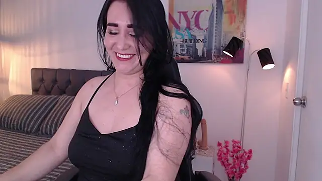 Snapshot of miawilson_1 chatting on 02-10-25, 12:19 miawilson 1 online show from 02-10-25, 12:19