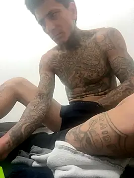 Snapshot of Papinine6 chatting on 11-29-25, 12:52 Papinine6 online show from 11-29-25, 12:52