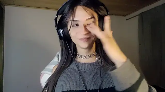 Snapshot of Dollbehavior_ chatting on 01-09-26, 09:34 Dollbehavior online show from 01-09-26, 09:34