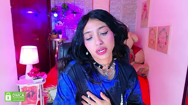 Snapshot of REDHOTTER_ chatting on 01-14-26, 08:14 REDHOTTER online show from 01-14-26, 08:14