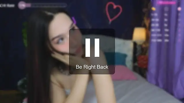 Kaia Sunshine Mia online show from 12-10-24, 01:54