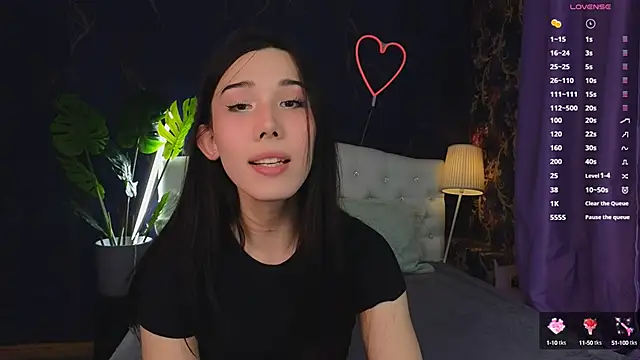 Kaia Sunshine Mia online show from 03-09-25, 04:44