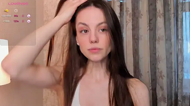 Snapshot of SandraBell chatting on 01-15-25, 06:43 SandraBell online show from 01-15-25, 06:43
