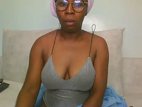 lisaa544 online show from 07-10-26, 04:06