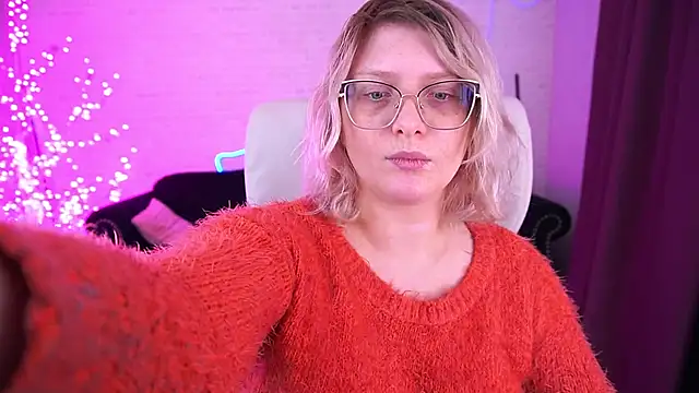 CoolTatis online show from 01-12-26, 08:19