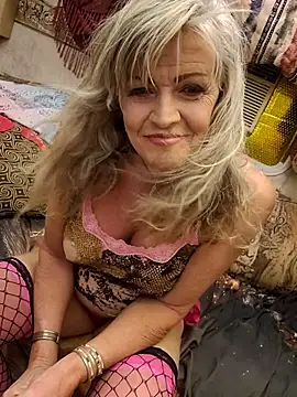 Snapshot of annika_lately chatting on 05-16-26, 04:20 annika lately online show from 05-16-26, 04:20