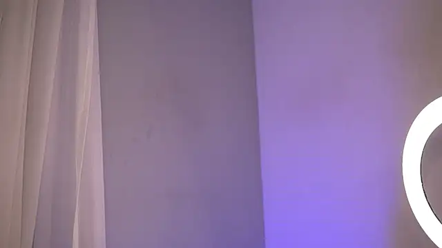 BritneyHudson online show from 03-04-25, 07:51