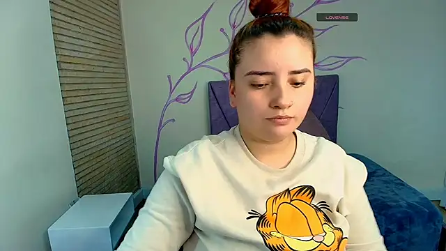 ZaraNolimits  online show from 01-31-25, 12:07