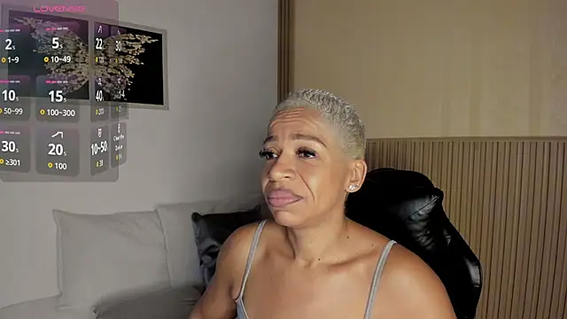 summer night  online show from 02-08-26, 01:14