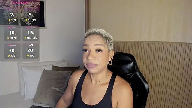 summer night  online show from 03-26-26, 11:27